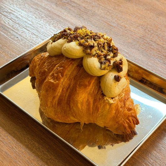 Osmanthus Oolong Croissant